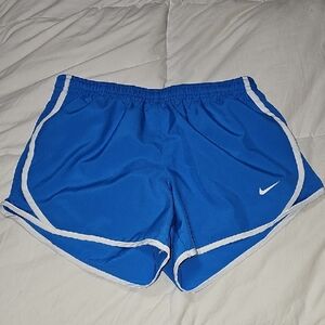 Nike Girls Youth Athletic Shorts. Size Medium,Blue And White,Like New!